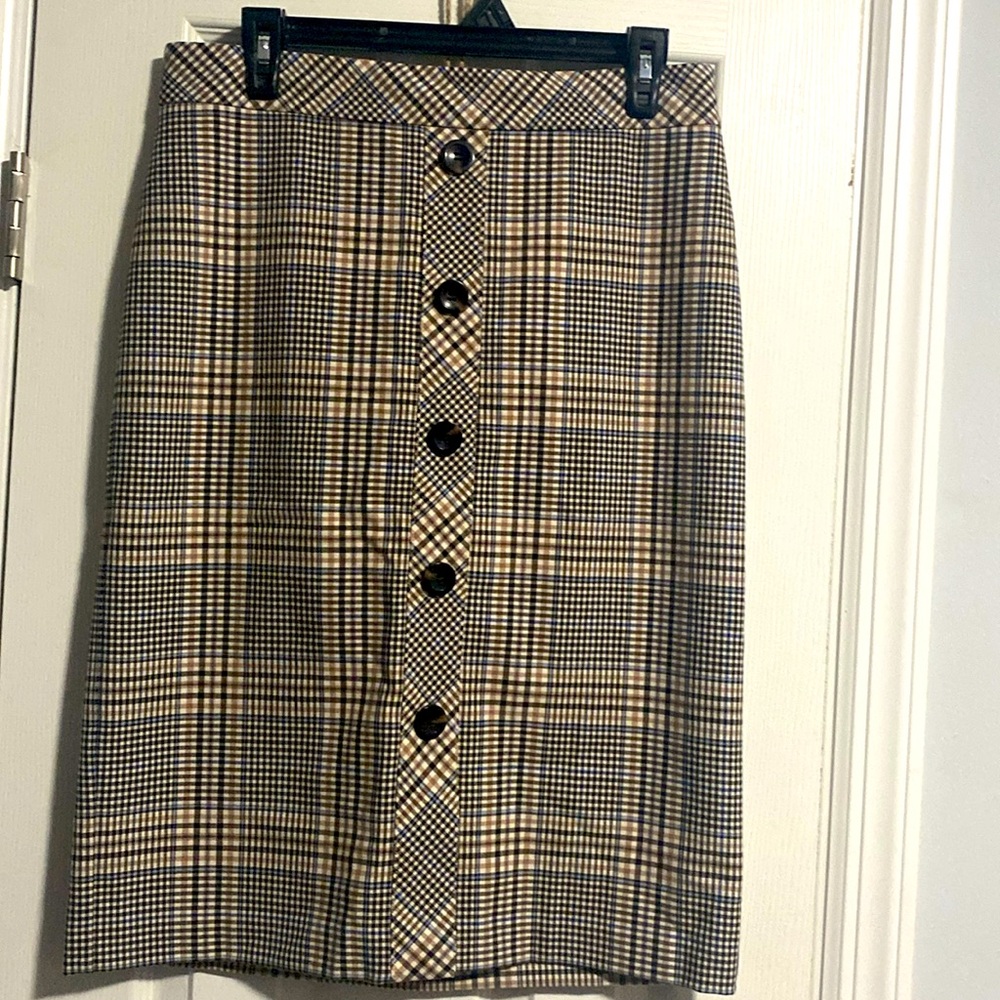 NWT, Ann Taylor size 10 checked skirt🦋